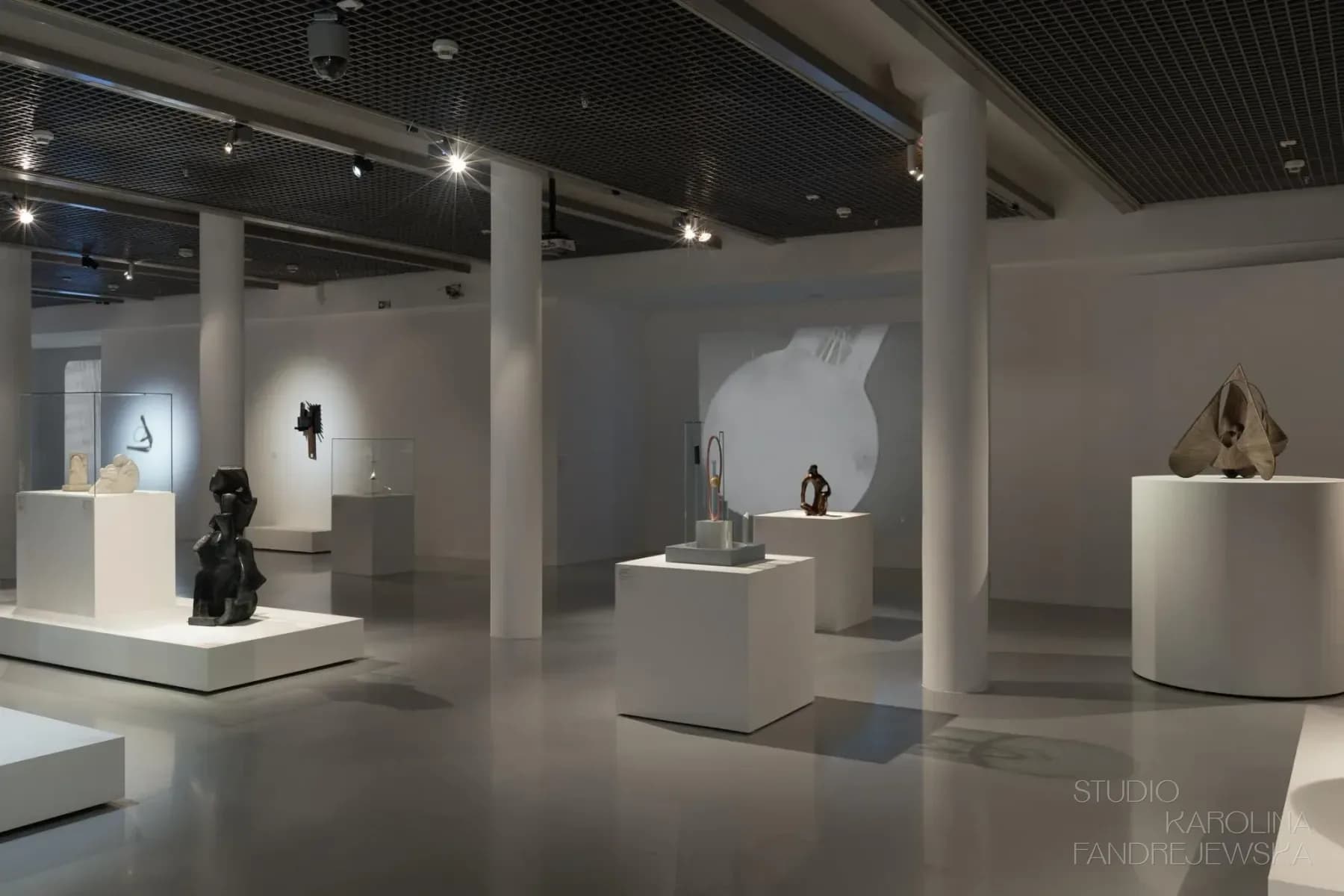 Composing the Space. Sculptures in the Avant-garde - Archive image