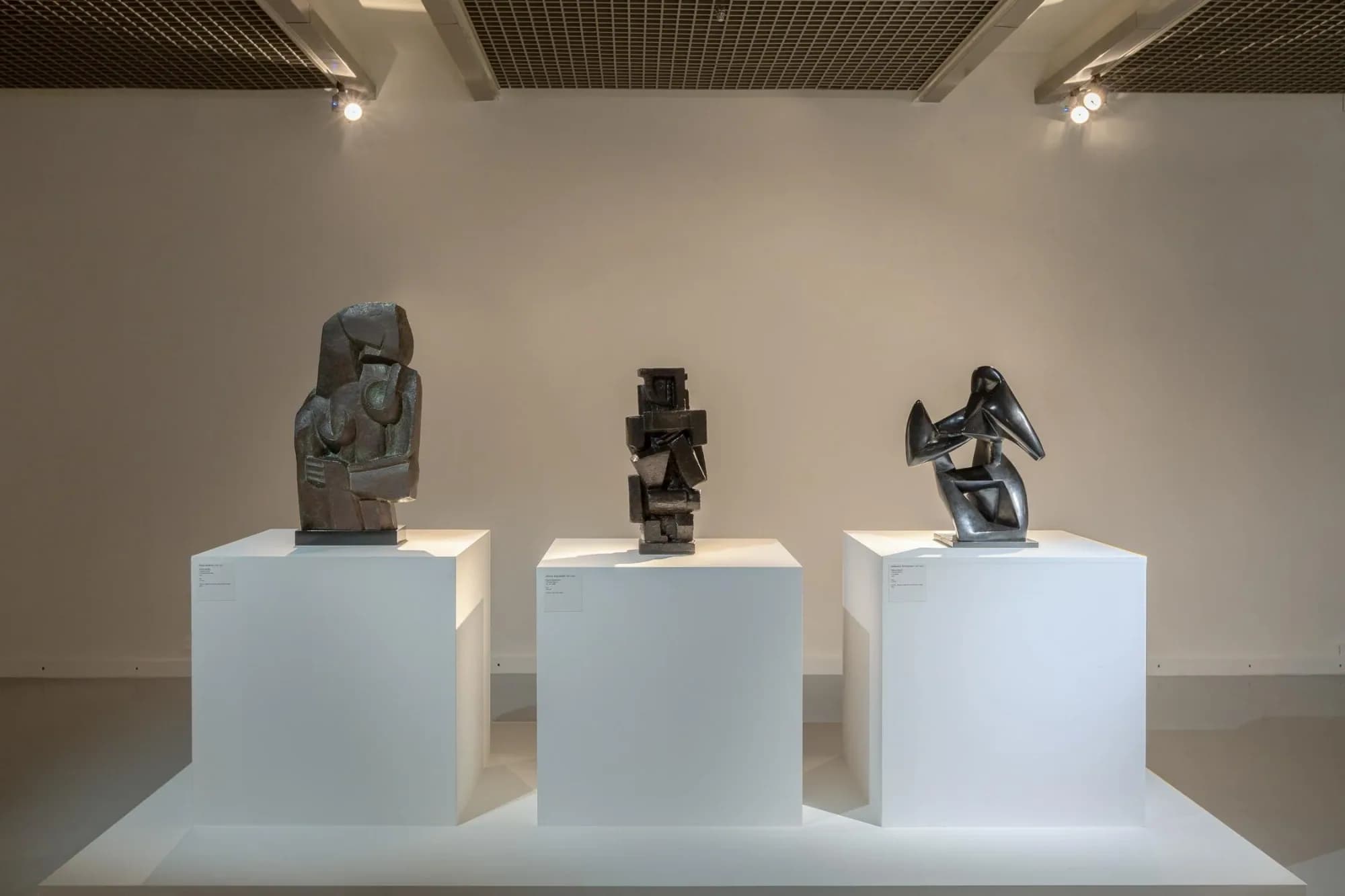 Composing the Space. Sculptures in the Avant-garde - archive image