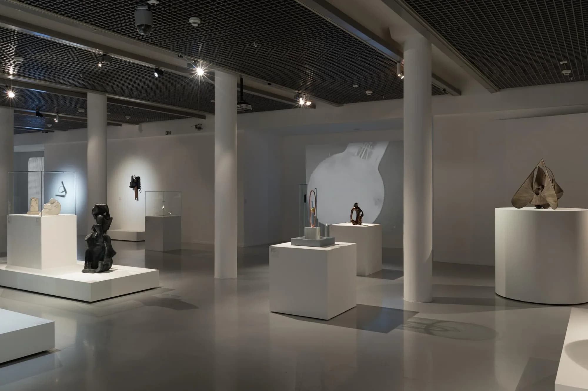 Composing the Space. Sculptures in the Avant-garde - archive image