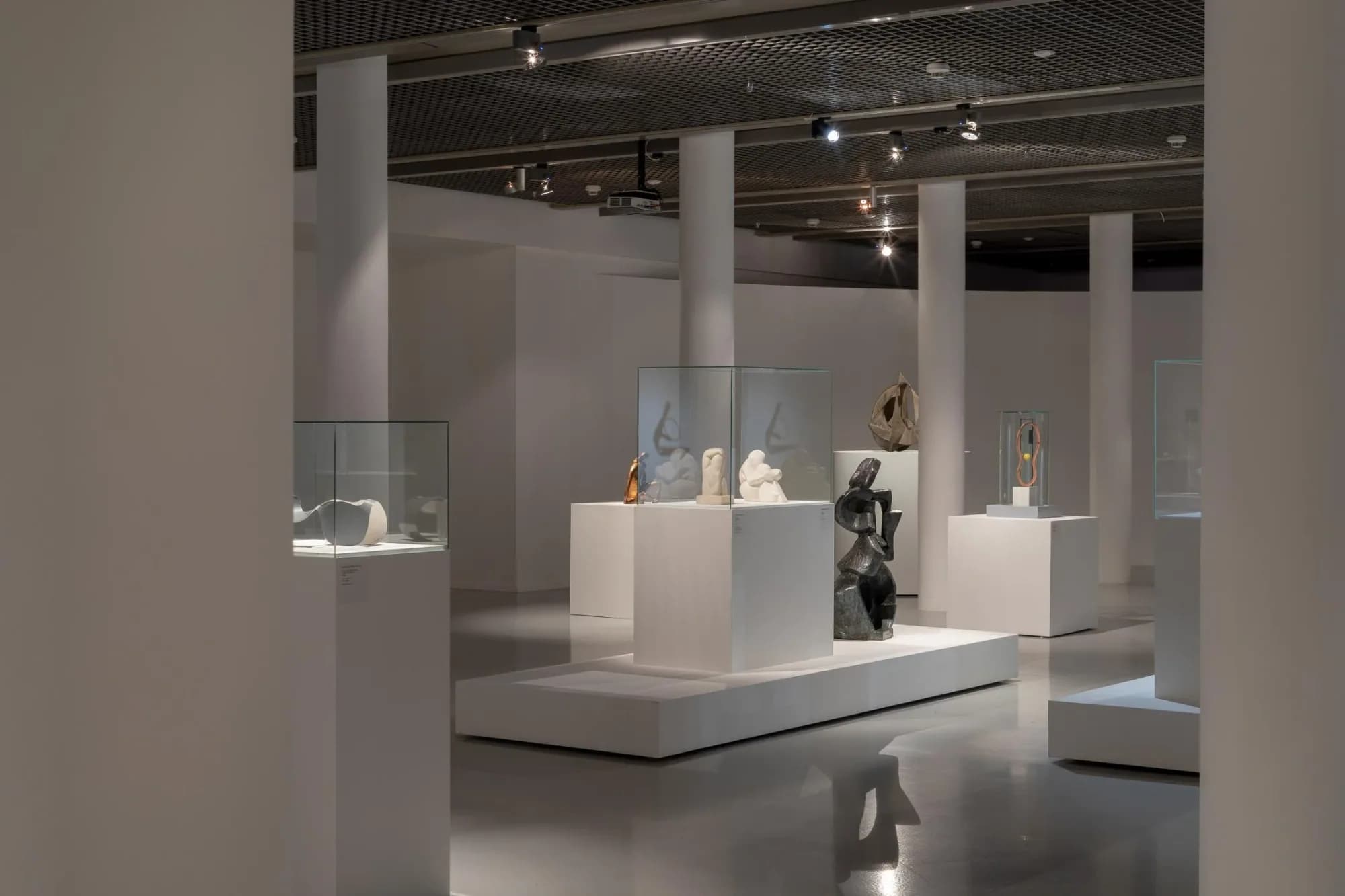 Composing the Space. Sculptures in the Avant-garde - archive image