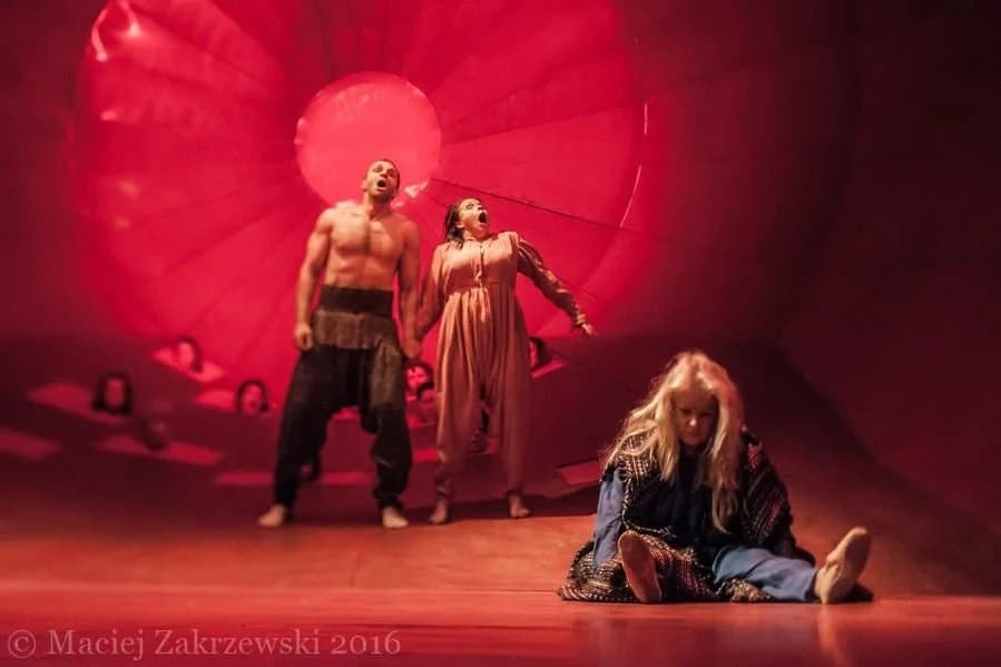 The Trojan Women - archive image