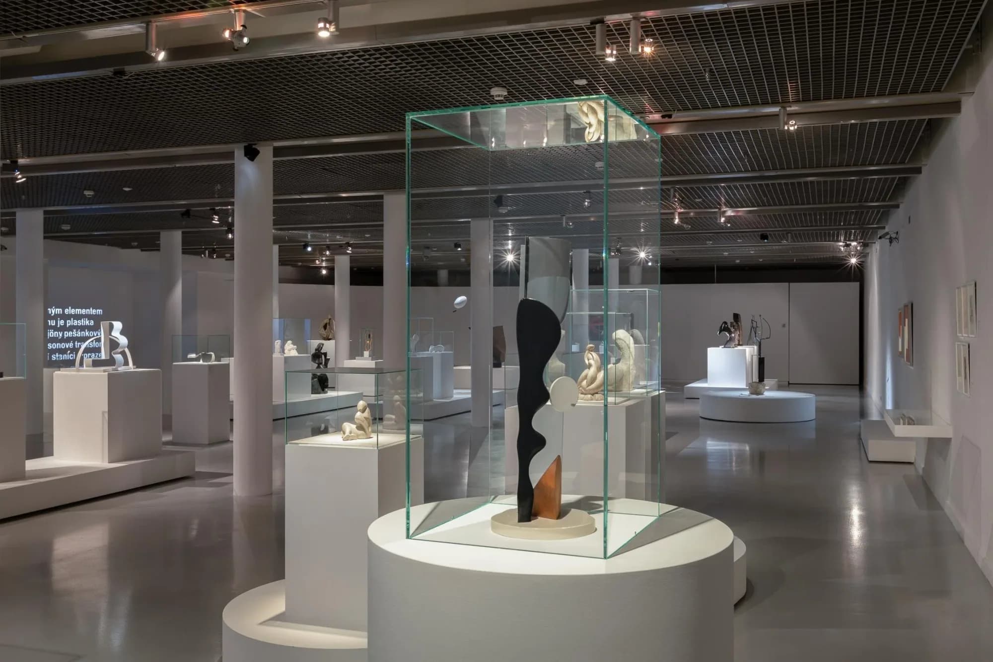 Composing the Space. Sculptures in the Avant-garde - archive image